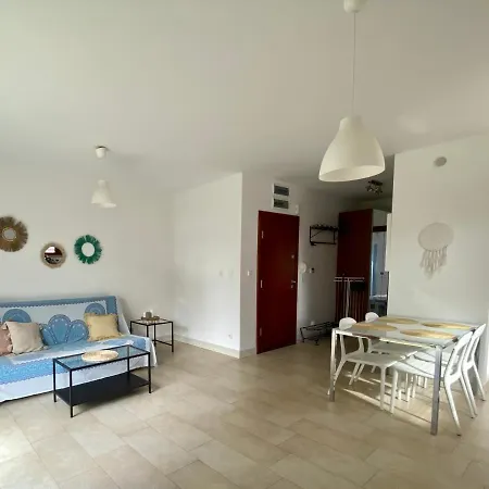 Bursztynowa 16 ヘル