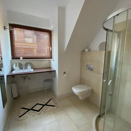 Apartment Bursztynowa 16