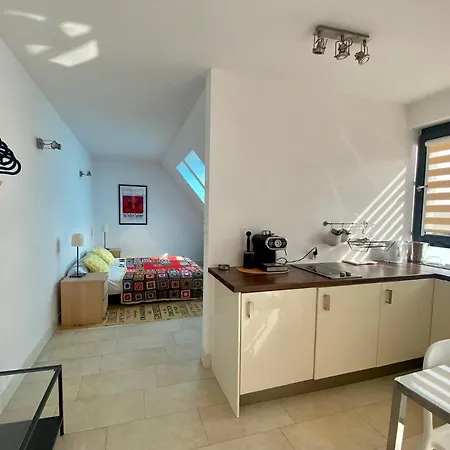 Apartment Bursztynowa 16 *