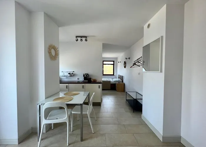 Bursztynowa 16 شقة هيل