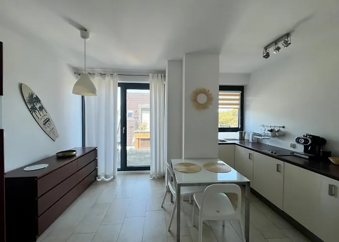 Bursztynowa 16 هيل