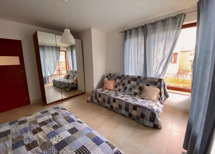 Bursztynowa 16 هيل